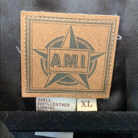 Black suede jacket - Picture 2 of 3